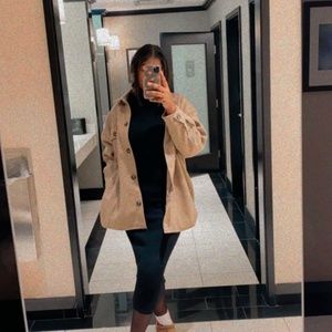 Meet Your Posher : Jieklenia